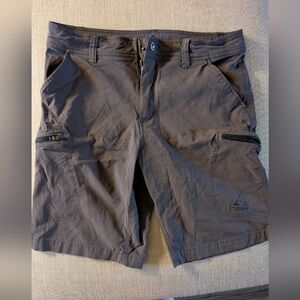 Gerry Weber Dark Brown Cargo Shorts sz‎ 32